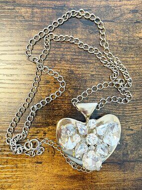 Juicy Couture Giant Heart Necklace Iridescent Aurora Borealis Stones 90s Vintage